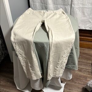 John Mark Off-White Textured Pants